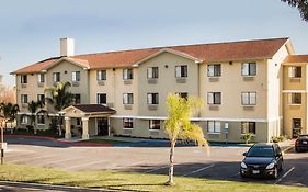 Super 8 By Wyndham Vacaville